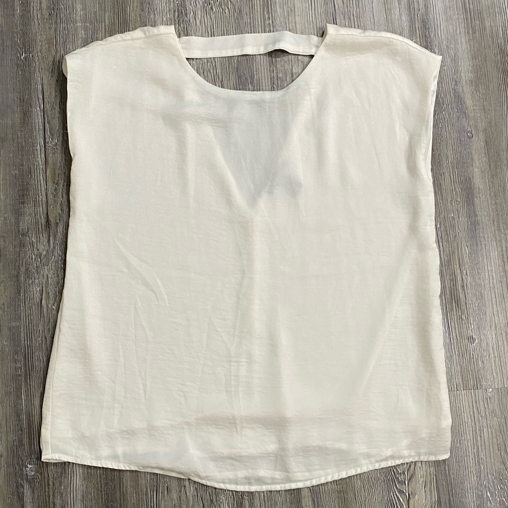 White top